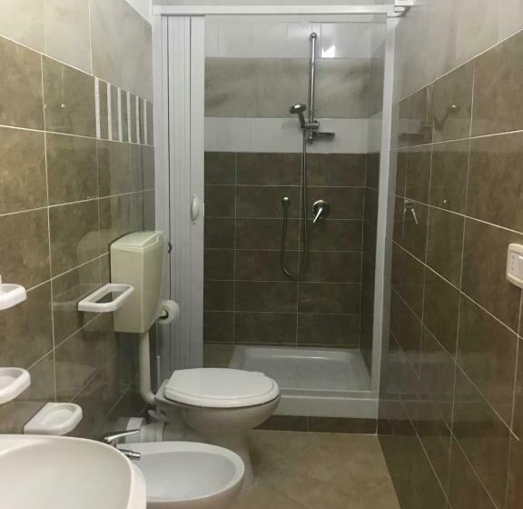 ベッドアンドブレックファースト Affittacamere Convivio