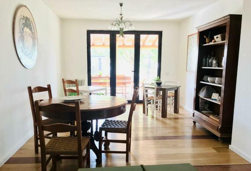 بنسيون Botanea Guest House