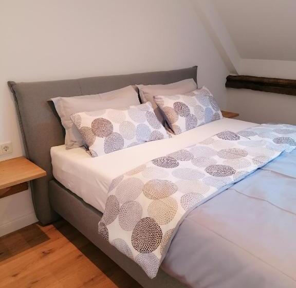 ペンション Schlössje