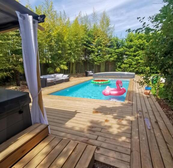 פנסיון Villa Moya, Dependance Privée Piscine & Spa