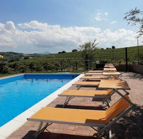 تختخواب و صبحانه Casa Vacanze La Quiete