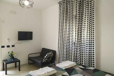 تختخواب و صبحانه Hera Bnb
