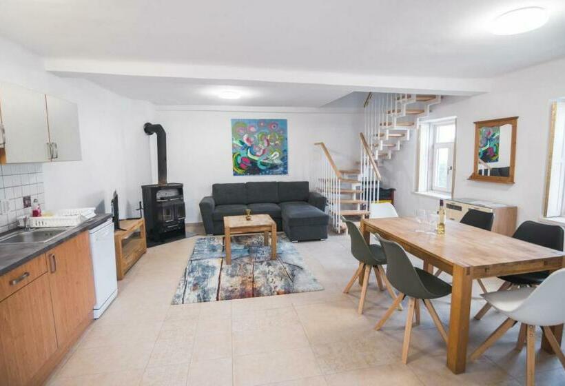 민박 Natúra Panzió&apartmanház