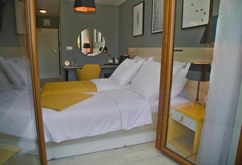 فندق B&b Alibi