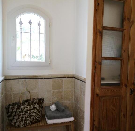 ペンション L Esquiroù