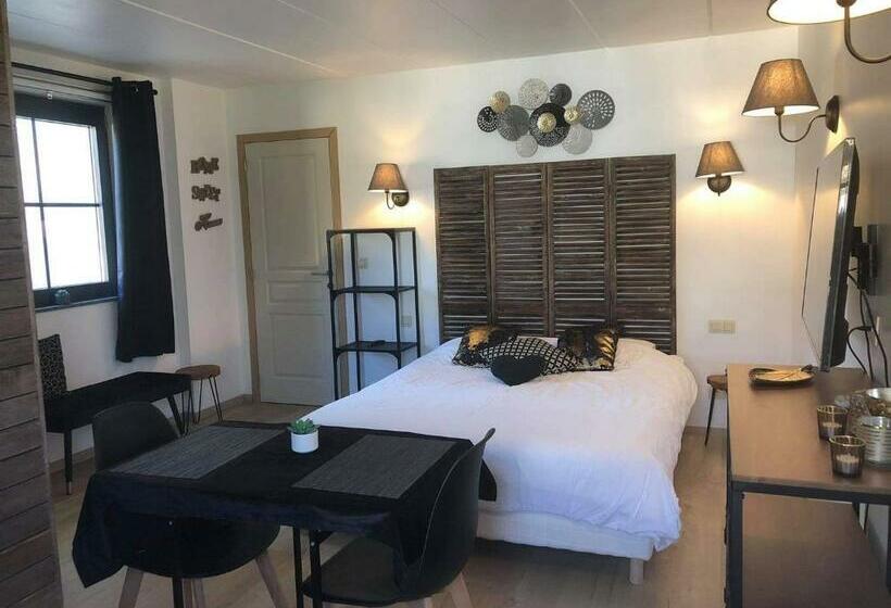 פנסיון Le Petit Studio De L Espace Bien être
