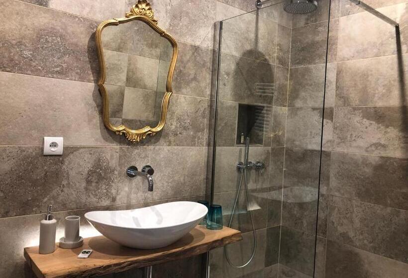 مبيت وإفطار Zone Bleue