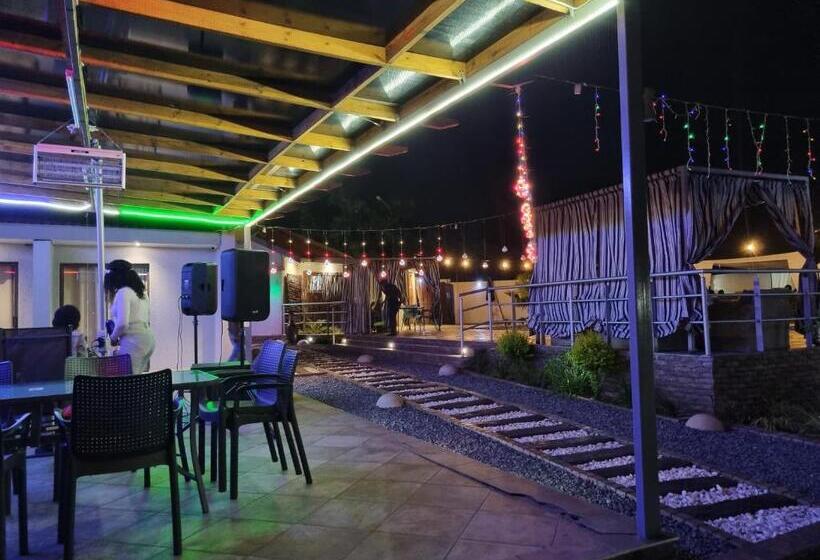 פנסיון Botle Ba Afrika Lodge