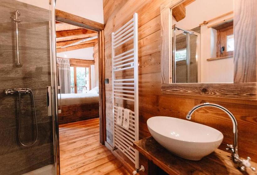 Пансион L Escola E Lou Mulin