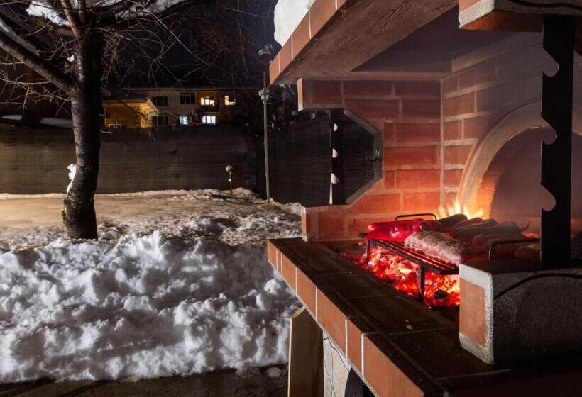 פנסיון Simada Green Guest House