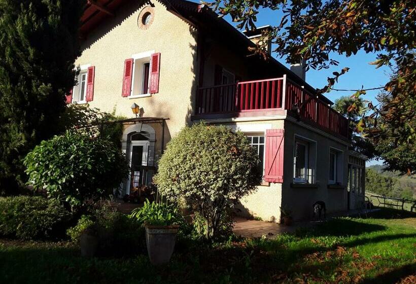 مبيت وإفطار Chez Cécile Et Jean No