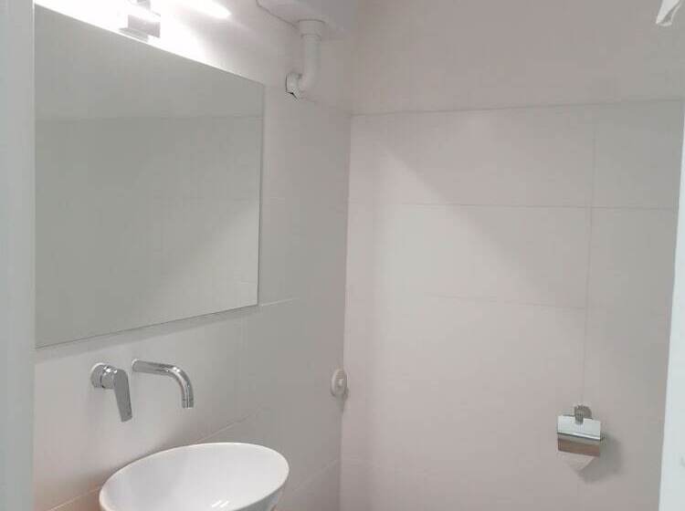 مبيت وإفطار Villa Belvedere Langhe