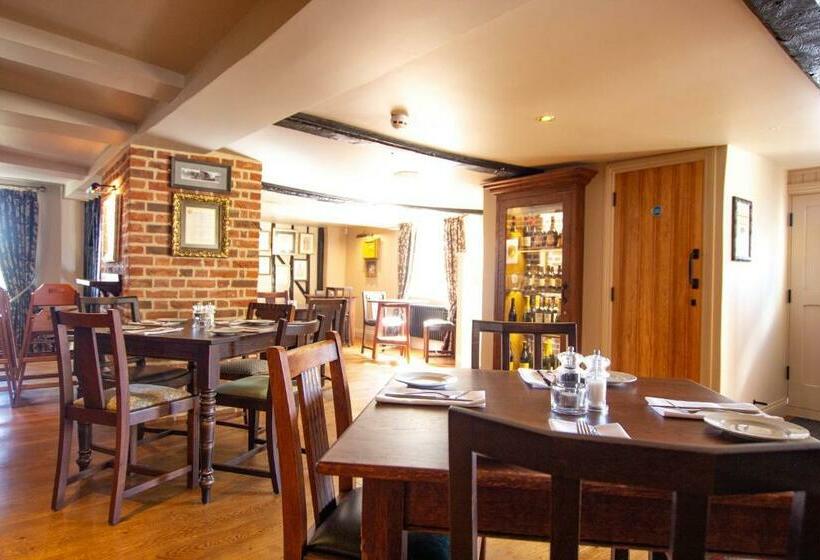 هتل The Cherry Tree Rochford