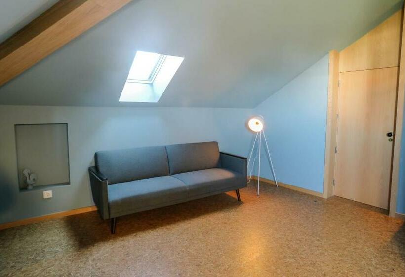 膳宿费 Guest House Eça Agora!