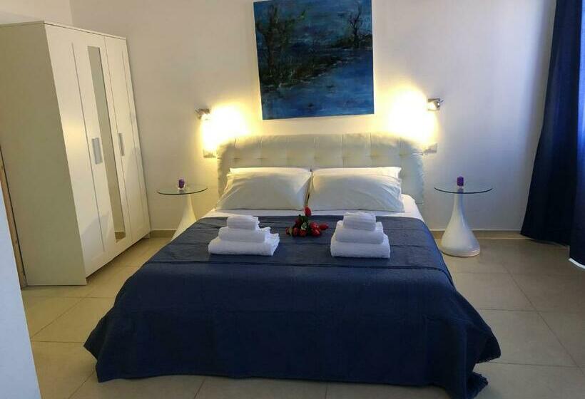 بنسيون Les Chambres De Françoise Guest House