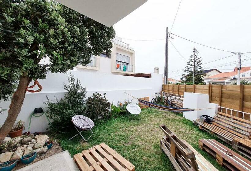 هاستل Cloud To Chill Surfhouse Baleal