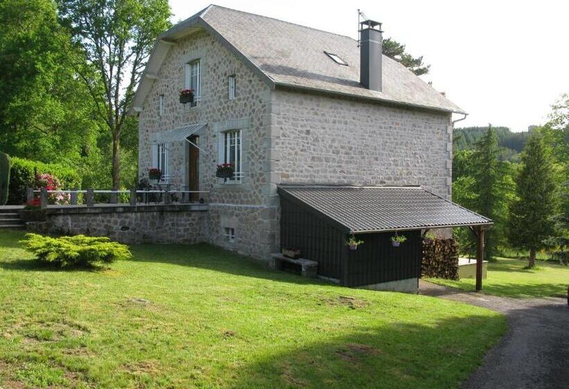 민박 La Maison