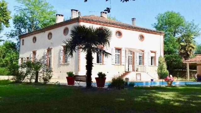 پانسیون Manoir De La Gravette