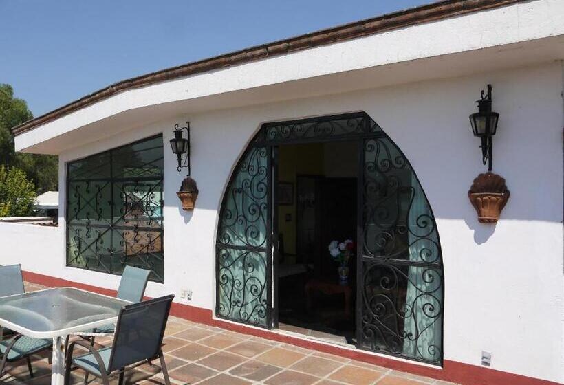 فندق صغير No Que No