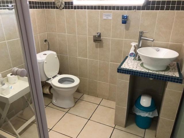 تختخواب و صبحانه Kliprand Guest House