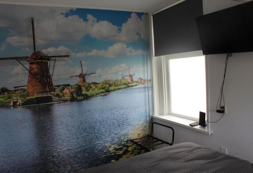تختخواب و صبحانه Slapen Bij De Buurvrouw