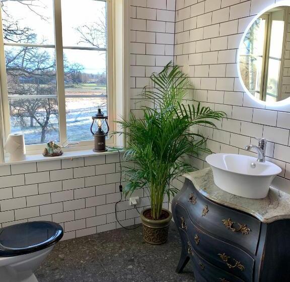 Hidingsta Gård B&b