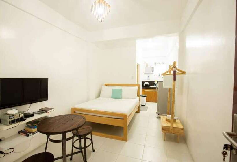 هتل Capital O 822 Painawa Bed & Breakfast