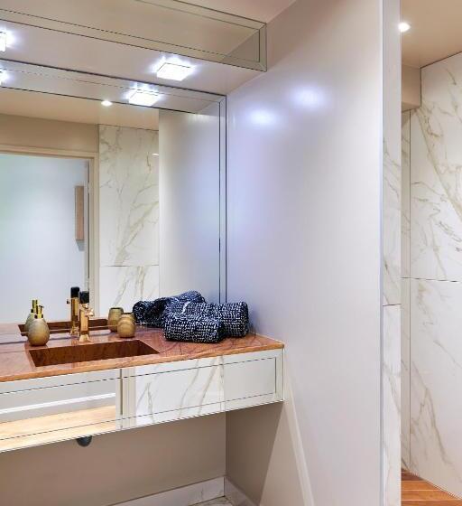 Пансион L Appartement Et Les Suites De Vjl..