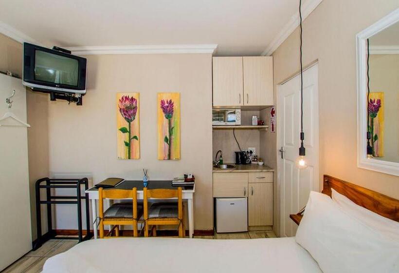پانسیون Ladera   Vista Self Catering Guesthouse