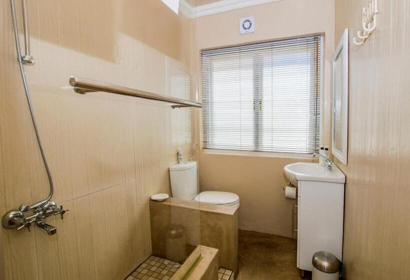 پانسیون Ladera   Vista Self Catering Guesthouse