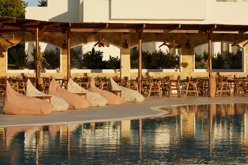 هتل Absolute Kiotari Resort