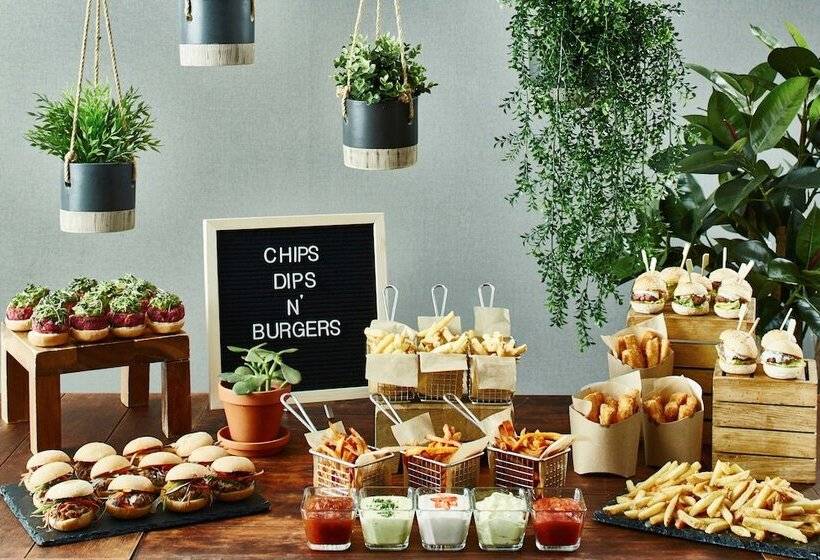 هتل Aloft London Excel