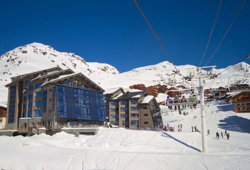 هتل Altapura Hôtel & Spa Val Thorens