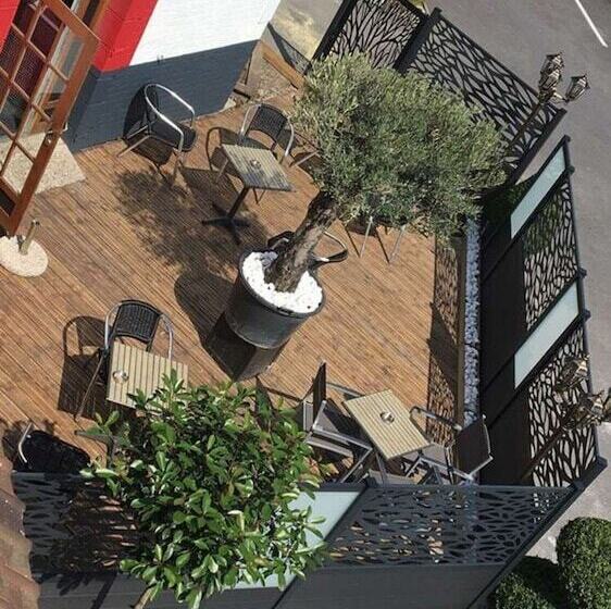 هتل Cap Hôtel