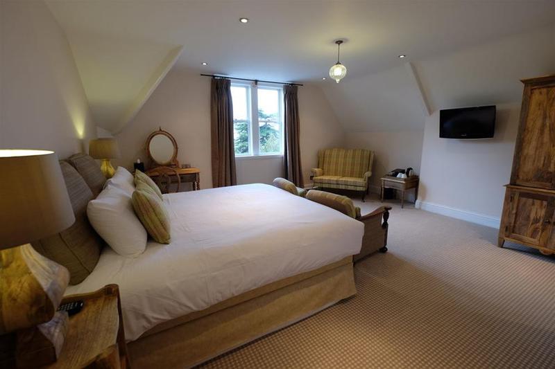 هتل Cotswold Grange