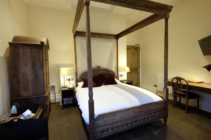 هتل Cotswold Grange