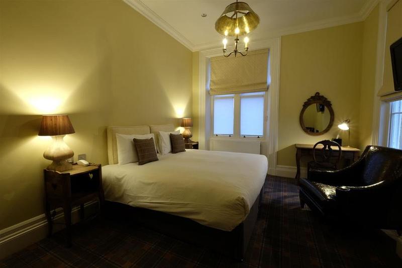 هتل Cotswold Grange