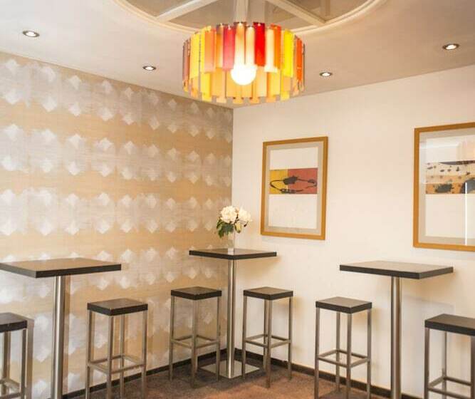 هتل Hôtel Astoria