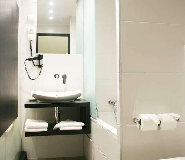 هتل Hôtel Astoria