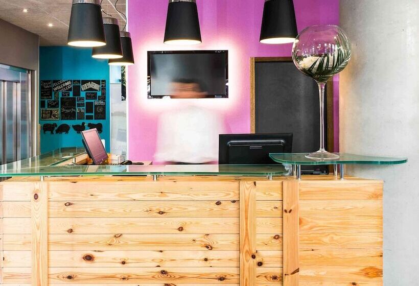 هتل Ibis Styles Lyon Centre Gare Partdieu