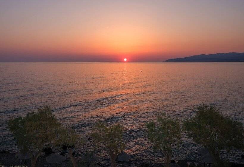 هتل Nana Golden Beach All Inclusive