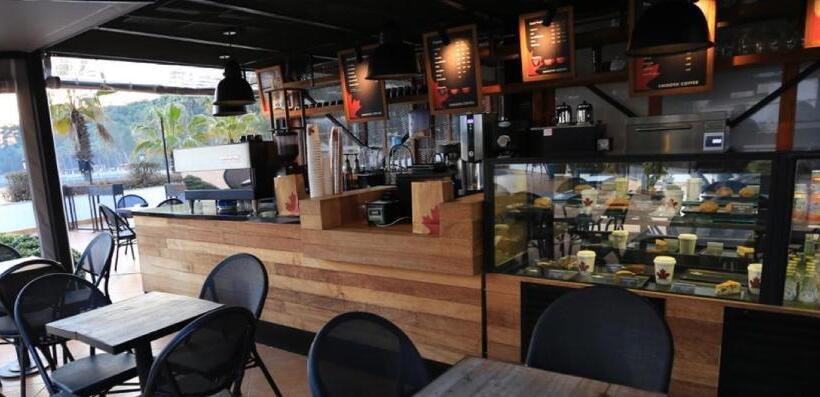 בית מלון כפרי Yucelen