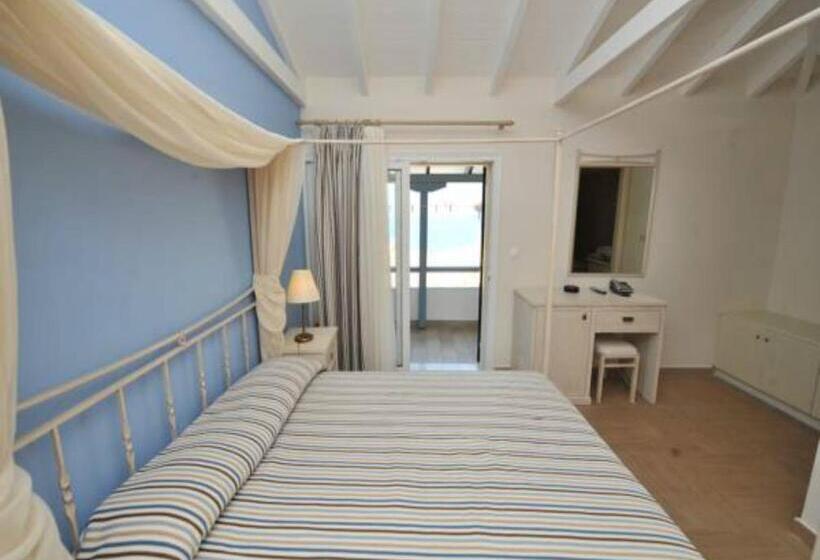 استراحتگاه Agios Nikitas