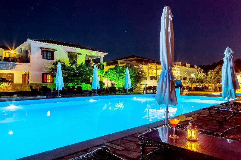 استراحتگاه Skopelos Holidays Hotel & Spa