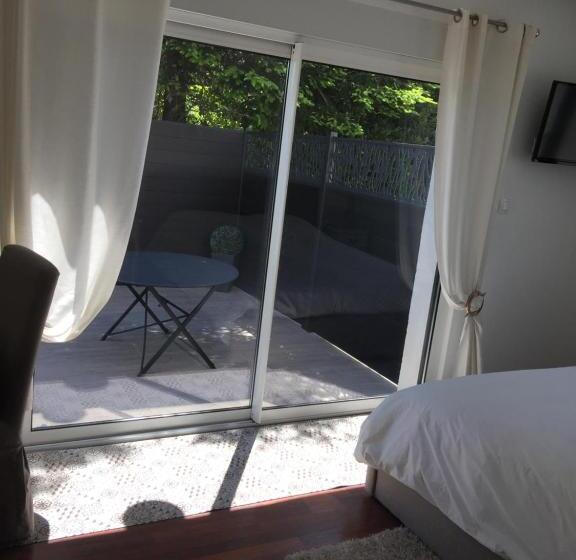 住宿加早餐  Chambre Kercaves