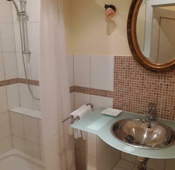 مبيت وإفطار Gästehaus Am Alten Hafen