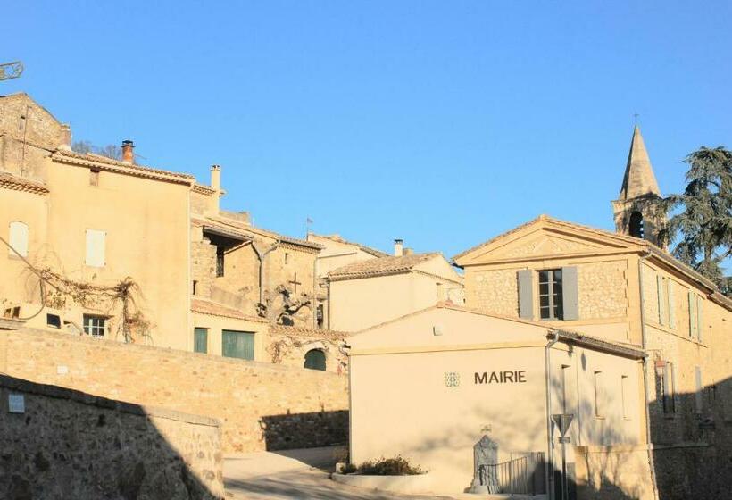 住宿加早餐  La Maison Blanche Uzès