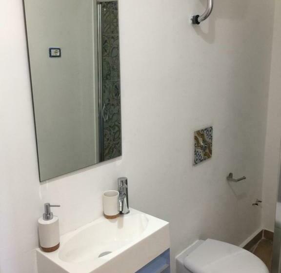 ベッドアンドブレックファースト La Torretta Di Alessia