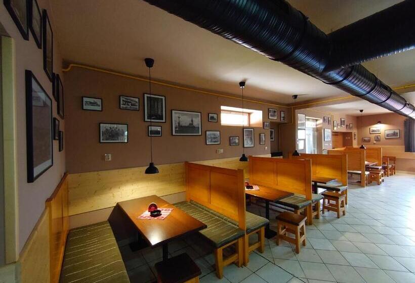 پانسیون Penzión & Bar Natali