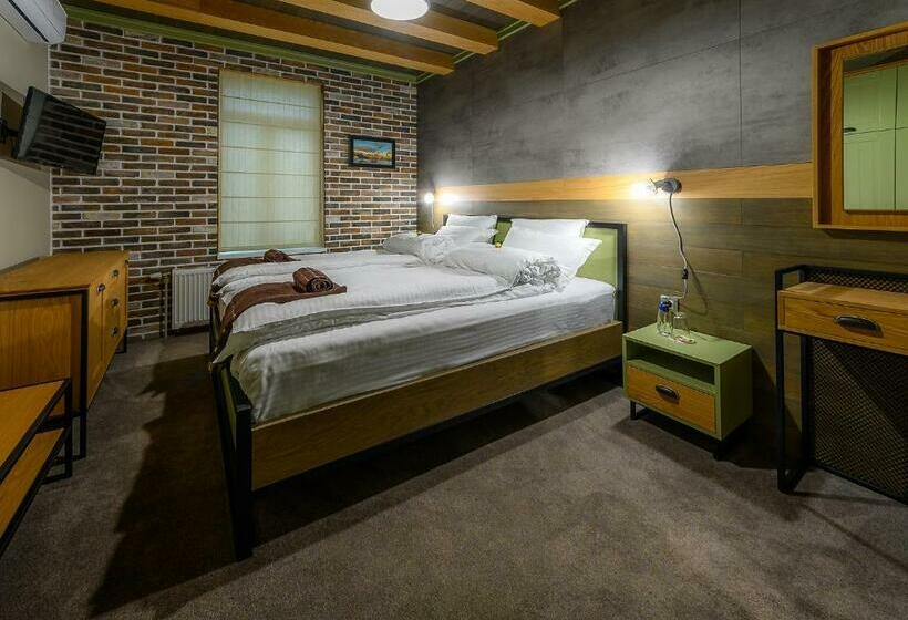 پانسیون Vitality Guest House